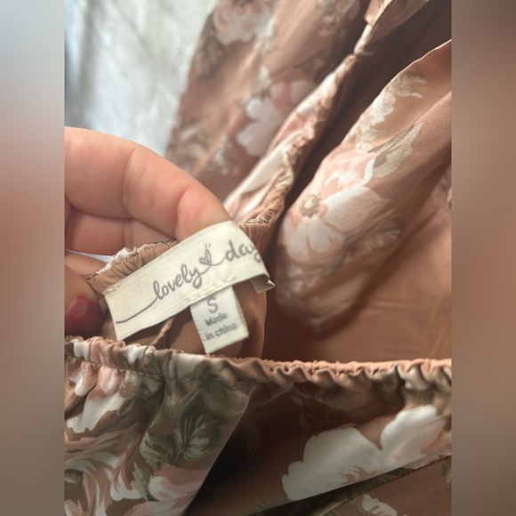 Dress size Small - Floral Brown Women's dress - just beautiful spring dress - Picture 5 of 5